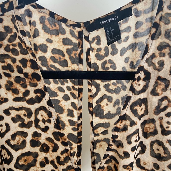Forever 21 Open Back Tie Leopard Shirt - Picture 6 of 6